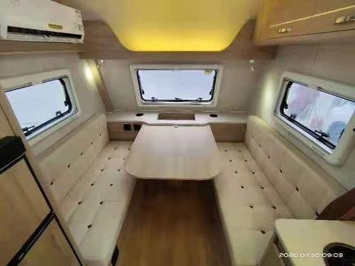 测评国产拖挂式房车视频,移动家的舒适体验解析