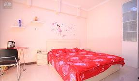 国产区精品视频情侣酒店